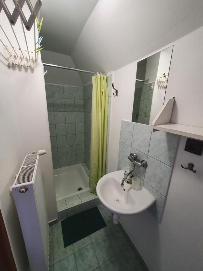 Privat U Jozefa Foeldesa Apartment Velky Meder Luaran gambar