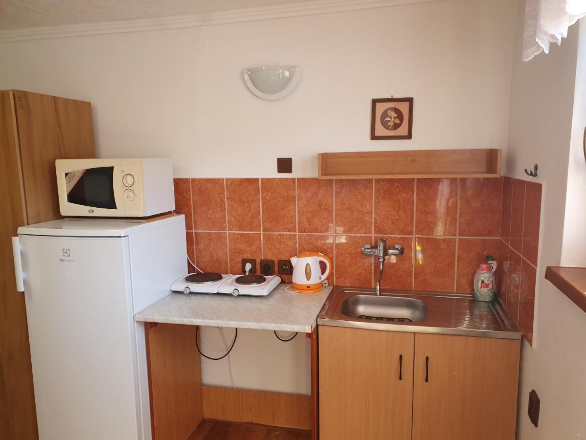 Privat U Jozefa Foeldesa Apartment Velky Meder Luaran gambar
