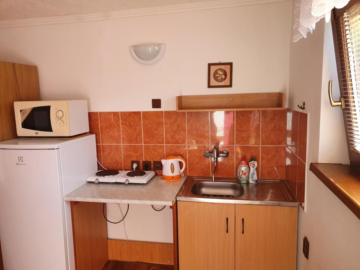 Privat U Jozefa Foeldesa Apartment Velky Meder Luaran gambar