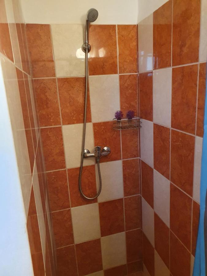 Privat U Jozefa Foeldesa Apartment Velky Meder Luaran gambar